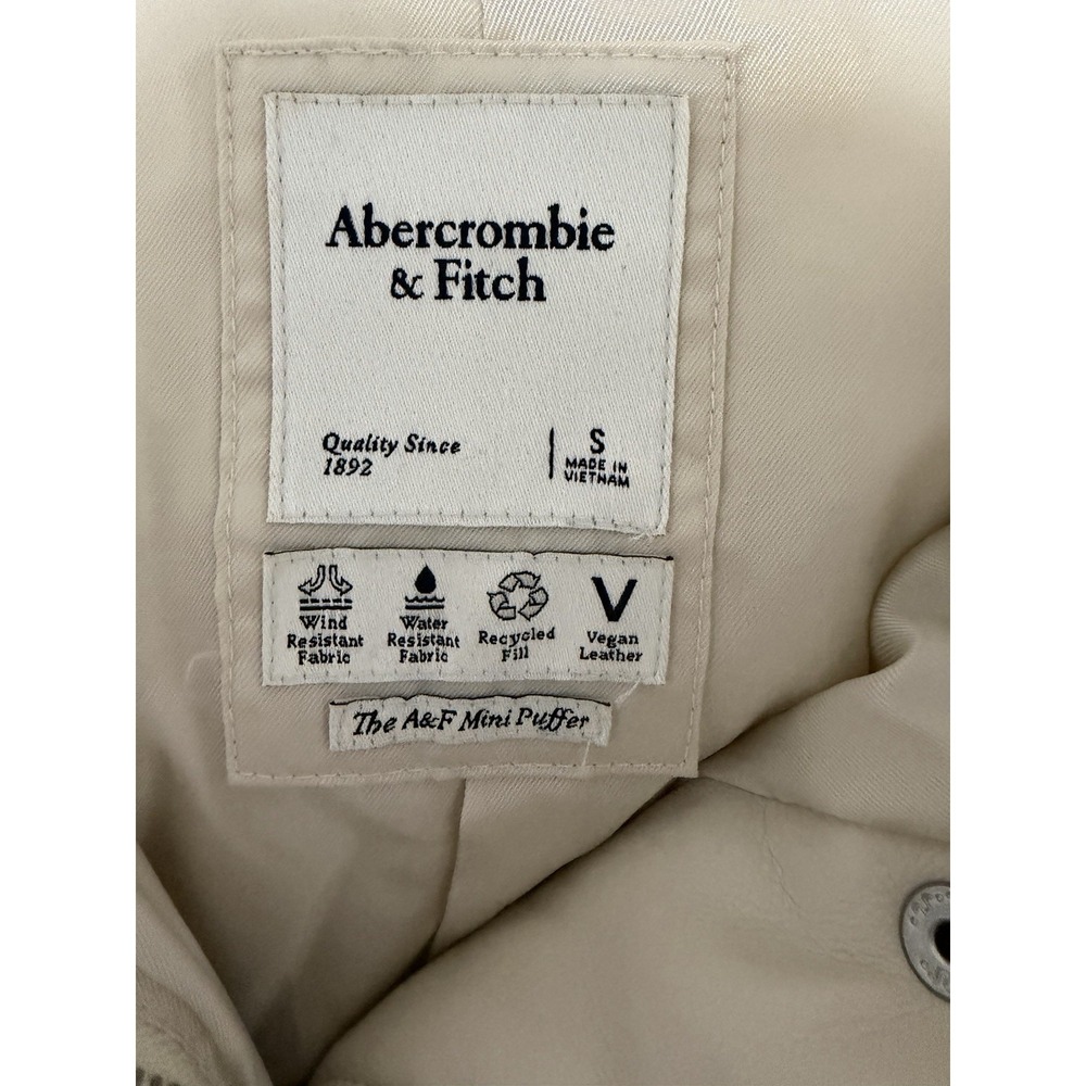 Abercrombie & Fitch Mini Puffer Vegan Leather Jacket Cream Women's Size‎ Small - Picture 9 of 11